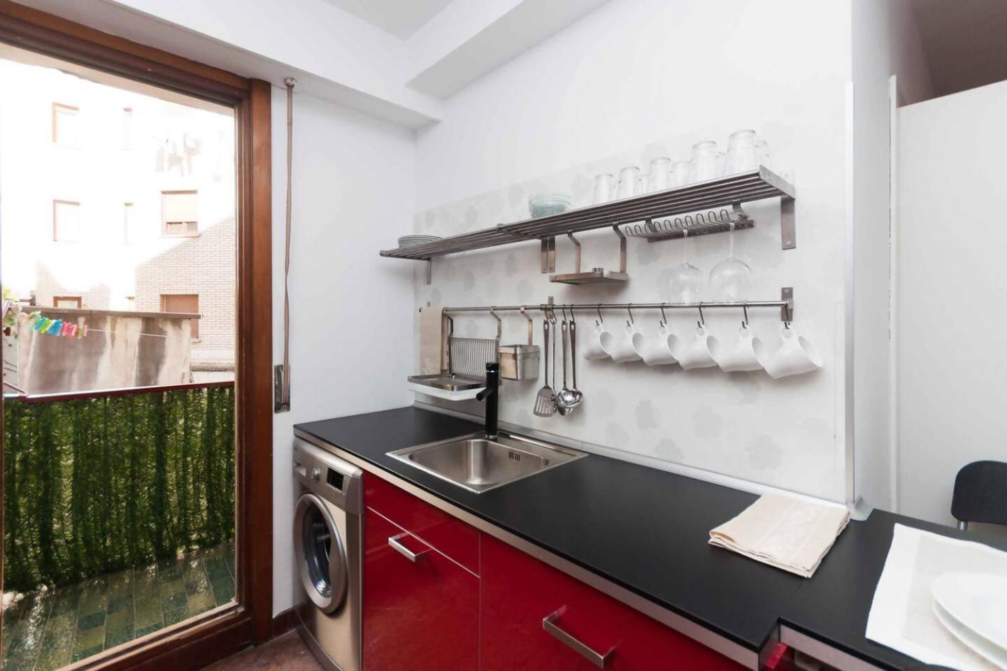 Apartamento Con Parking Privado Cerca De Zurriola San Sebastian Exterior photo